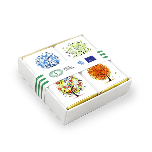 Promotional chocolate set in white or naturally in brown box. Cover - from 
clear plastic. Chocolates with logo, photo or drawing.