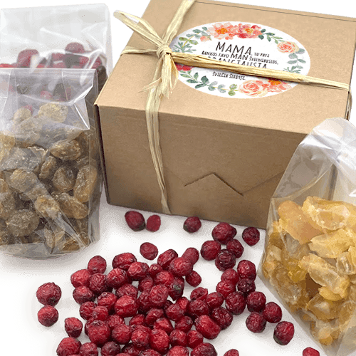 Cold dried fruits and berries. Sweet cranberries, quince, rhubarb and gooseberry. 
Dried fruit - 100% natural product from our homegrown berries, fruits and vegetables. Thanks to the unique manufacturing technology, candied fruit is delicious and full of vitamins! It is said that if you regularly eat candied fruit, a good mood is guaranteed. Boxes from brown corrugated cardboard. Decoration - colorful sleeves, ribbons or Postcard.
