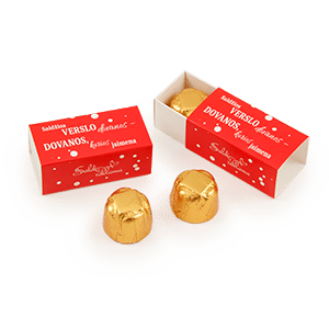Saldainiai reklaminėje dėžutėje | DUETAS | KOVO 8 | saldireklama.lt