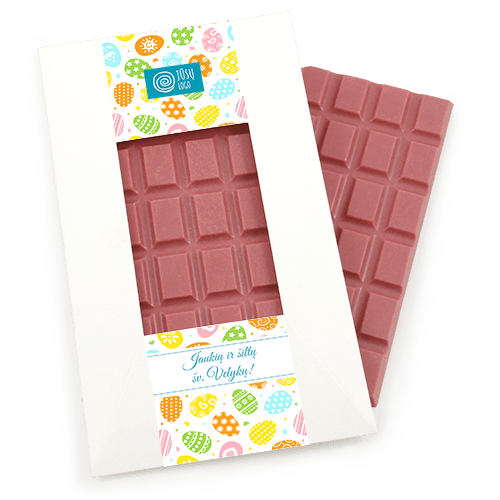 Velykinis šokoladinis atvirukas dėžutėje su reklama – subtilus, ilgam 
įsimenantis saldus gestas. Velykinių skonių meniu – juodojo, pieninio, baltojo ir rausvojo „Ruby“ šokolado plytelės. Puikus priedas prie didesnės dovanos ar rinkinio.

Saldžios dovanos dizainą sukursime specialiai Jums!

Kompaktišką dėžutę patogu supakuoti į voką ir siųsti paštu.
