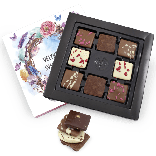 Gurmaniškas šokolado rinkinys elegantiškoje dėžutėje su logotipu. 
Dėžutės dugnelis juodos spalvos. Tai puikus pasirinkimas, kai svarbi verslo dovanos kokybė ir jos turinys.