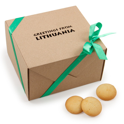 Pasirinkto skonio sausainiai dėžutėje su logotipu – verslo suvenyras 
įmonės partneriams ir klientams.

Kalėdinis rinkinys nedideliam kolektyvui.

Dėžutė iš rudo kartono. Logotipą galima išraižyti ant viršelio, 
atspausti ant įmautės, juostelės arba atviruko.